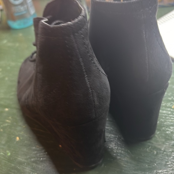 Black Women's Ankle Boots - Picture 3 of 4